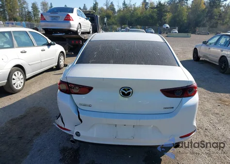 2019 Mazda Mazda3 Select Package z USA, uszkodzony, nr VIN JM1BPACL5K1111138